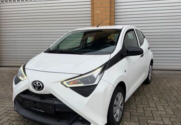 Toyota Aygo (X) 108.000 km 6.900 &euro; Stutensee 76297
