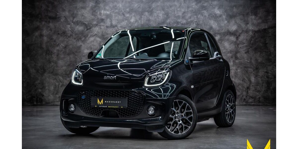 Smart ForTwo 27.965 km 17.555 &euro; Bruchsal 76646