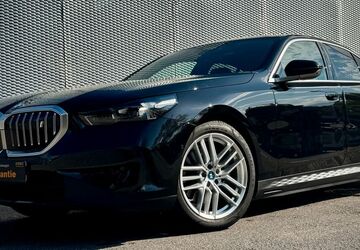 BMW i5 10.872 km 51.990 &euro; Bretten 75015