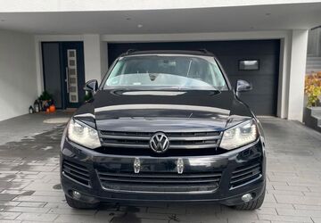VW Touareg 209.647 km 12.590 &euro; Sachsenheim 74343