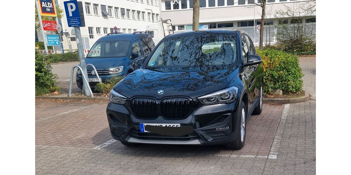 BMW X1 129.000 km 12.900 &euro; Karlsruhe 76227