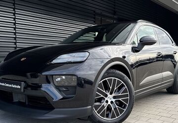 Porsche Macan 9.900 km 99.958 &euro; Ettlingen 76275