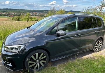 VW Touran 88.500 km 19.099 &euro; Mühlacker 75417