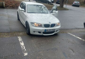 BMW 118 144.000 km 3.200 &euro; SINDELFINGEN 71067