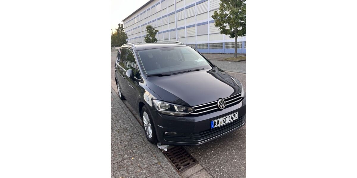 VW Touran 274.000 km 11.000 &euro; Ettlingen 76275