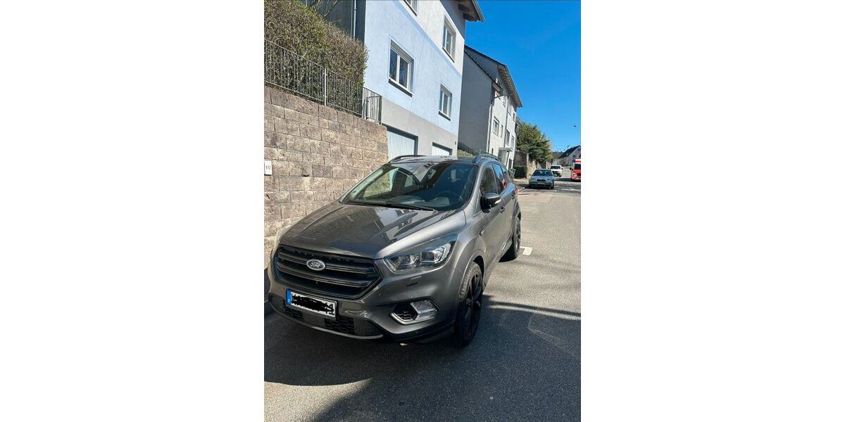 Ford Kuga 108.000 km 14.500 &euro; Bretten 75015