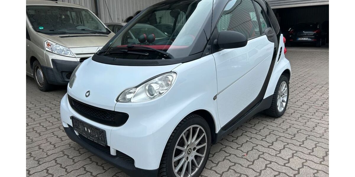 Smart ForTwo 114.000 km 3.349 &euro; Karlsruhe 76189