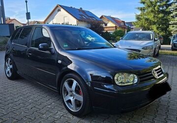 VW Golf 253.000 km 10.500 &euro; Pforzheim 75181