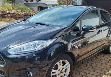 Ford Fiesta 72.999 km 9.900 &euro; Neuenbürg 75305