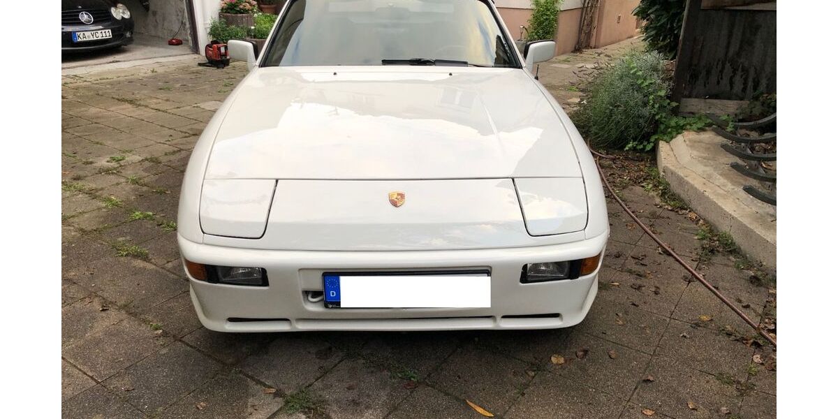 Porsche 924 65.425 km 16.000 &euro; Karlsruhe 76227