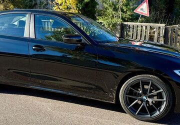 BMW 318 135.200 km 19.500 &euro; Karlsruhe 76149