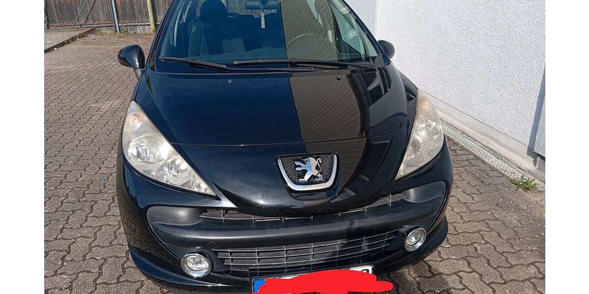 Peugeot 207 138.000 km 2.600 &euro; Pfinztal Berghausen 76327