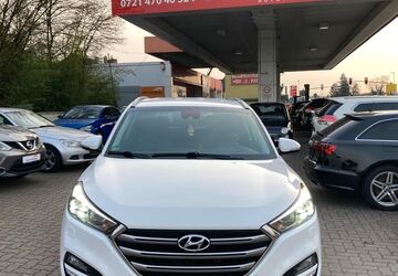 Hyundai TUCSON 140.000 km 15.800 &euro; Neumalsch 76316