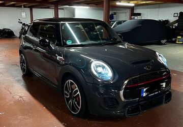 Mini John Cooper Works 155.000 km 16.300 &euro; Karlsruhe 76185