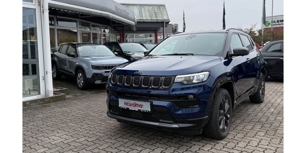 Jeep Compass 59.990 km 22.980 &euro; Karlsruhe 76185