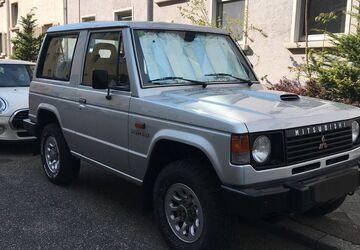 Mitsubishi Pajero 355.000 km 16.000 &euro; Eisingen 75239