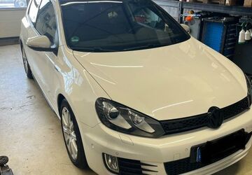 VW Golf 208.000 km 9.299 &euro; Karlsruhe 76185