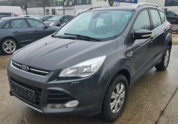 Ford Kuga 139.000 km 8.900 &euro; Bruchsal 76646