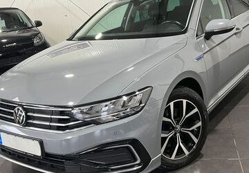 VW Passat Variant 150.000 km 17.995 &euro; Bretten 75015