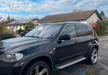 BMW X5 302.000 km 9.000 &euro; Leonberg 71229