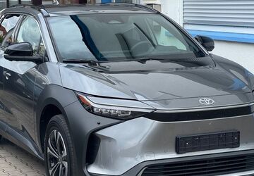 Toyota bZ4X 21.000 km 29.900 &euro; pforzheim 75181