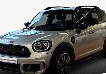 Mini Countryman S (Cooper) 45.254 km 32.890 &euro; Karlsruhe 76227