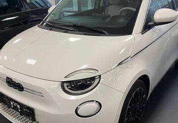 Fiat 500e 12.100 km 27.990 &euro; Karlsruhe 76185