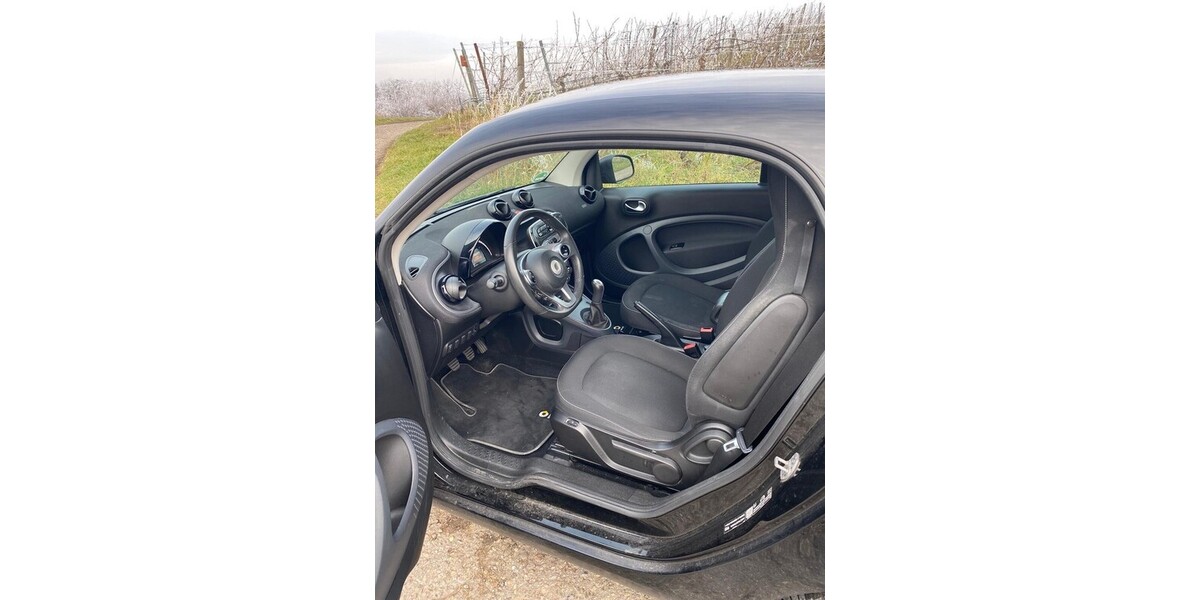 Smart Fortwo Coupe 50.000 km 8.790 &euro; Zaisenhausen 75059