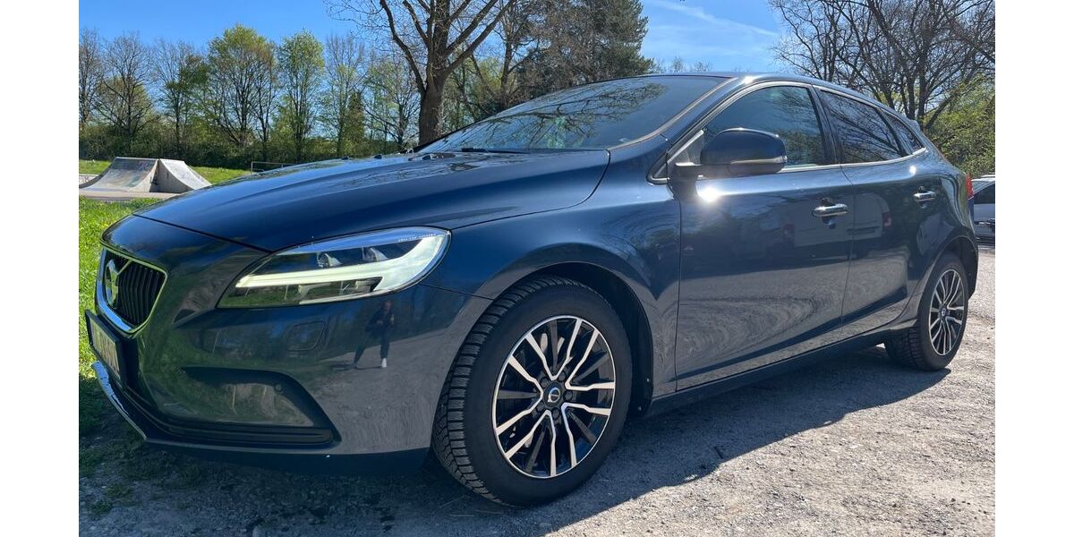 Volvo V40 161.000 km 7.990 &euro; Pfinztal 76327