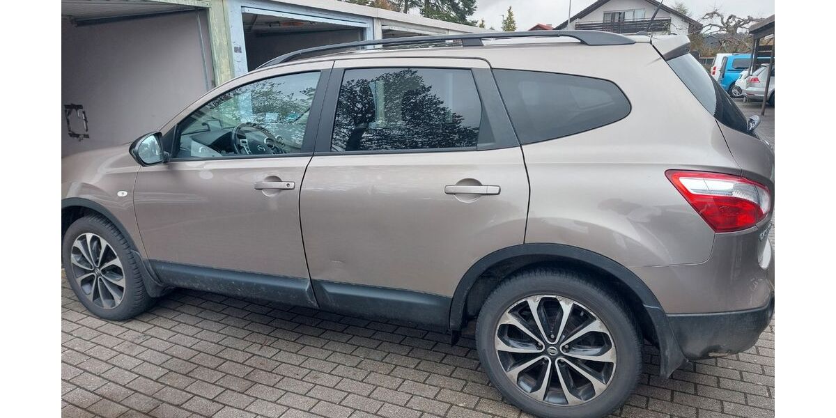 Nissan Qashqai+2 213.000 km 7.500 &euro; Wildberg 72218