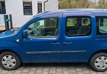 Renault Kangoo 200.000 km 3.500 &euro; Karlsruhe 76228