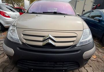 Citroen C3 123.930 km 2.799 &euro; Pforzheim 75179