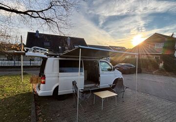VW T5 Transporter 242.000 km 17.500 &euro; Karlsruhe 76185