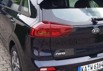 Kia Niro 78.000 km 18.500 &euro; Bruchsal 76646