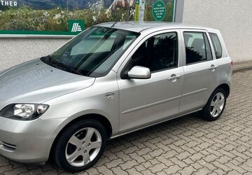 Mazda 2 93.430 km 4.990 &euro; Karlsruhe 76185