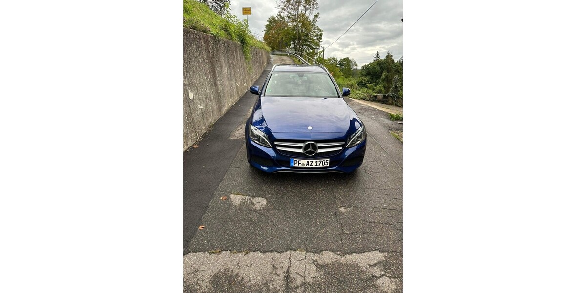 Mercedes-Benz 250 110.500 km 24.500 &euro; Birkenfeld 75217