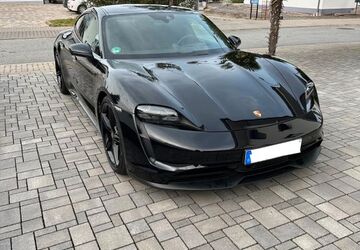 Porsche Taycan 120.600 km 50.500 &euro; Leonberg 71229