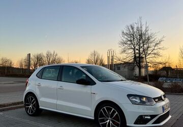 VW Polo 125.000 km 11.300 &euro; Bretten 75015