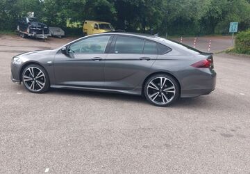 Opel Insignia 81.000 km 21.900 &euro; Gaggenau 76571