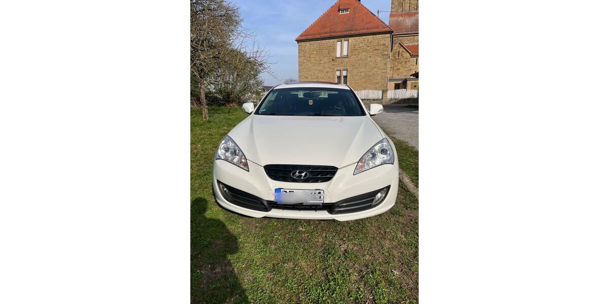 Hyundai Genesis 99.600 km 14.999 &euro; Gondelsheim 75053
