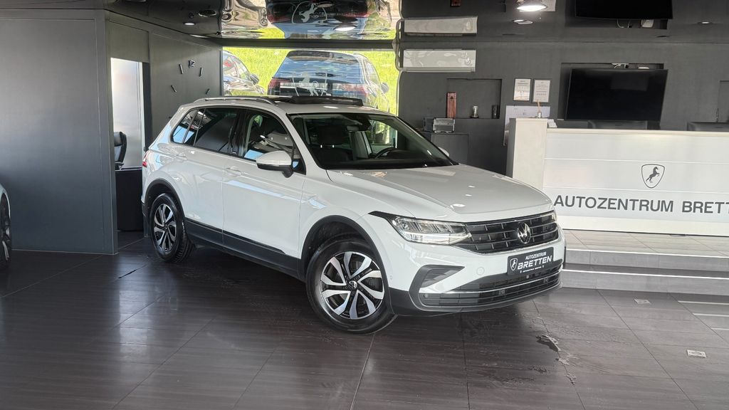 VW Tiguan 66.780 km 27.890 &euro; Bretten 75015