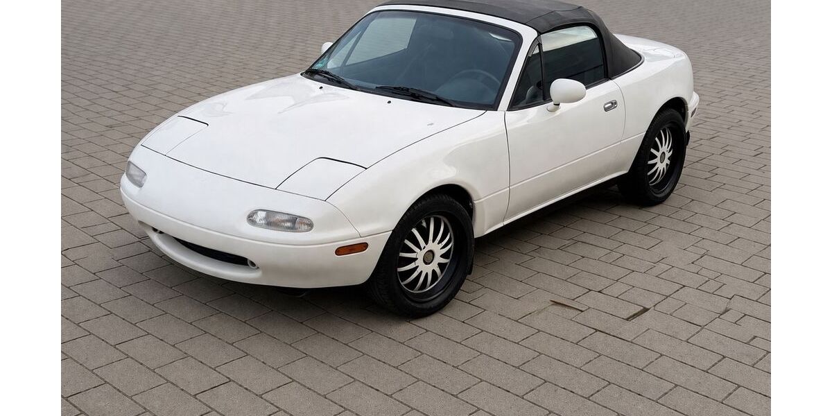 Mazda MX-5 169.000 km 8.500 &euro; karlsruhe 76189