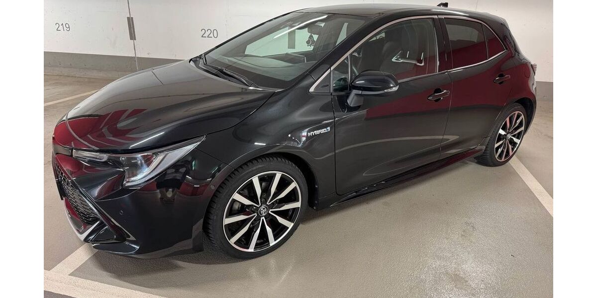 Toyota Corolla 20.000 km 22.500 &euro; Pforzheim 75181