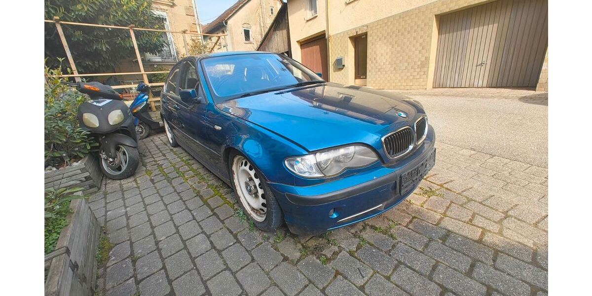 BMW 330 281.508 km 2.500 &euro; Zaberfeld 74374