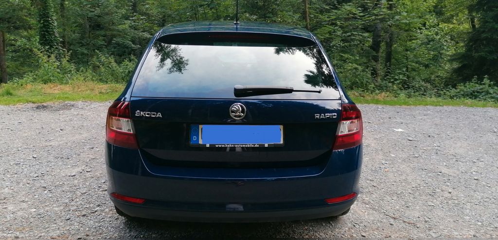 Skoda Rapid 68.000 km 8.900 &euro; Pforzheim 75172