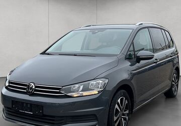 VW Touran 53.061 km 26.990 &euro; Pforzheim 75179