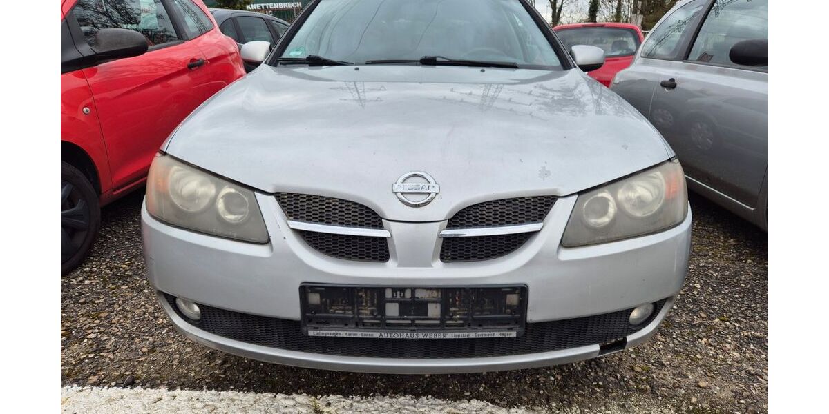 Nissan Almera 186.523 km 850 &euro; Karlsruhe 76137
