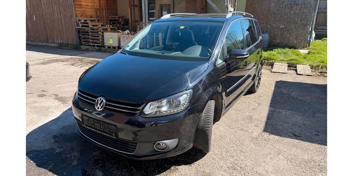 VW Touran 250.000 km 8.100 &euro; Bad Wildbad 75323