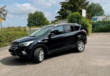 Ford Kuga 99.000 km 12.500 &euro; tiefenbronn 75233