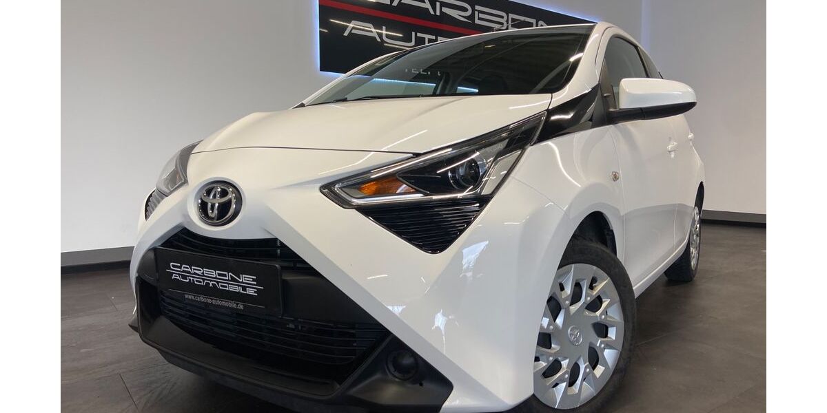 Toyota Aygo (X) 84.990 km 9.450 &euro; Bretten 75015